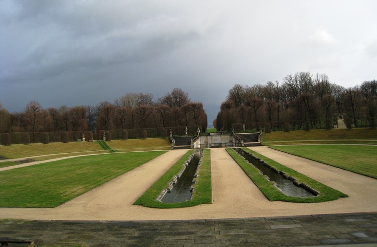 n_1633.jpg